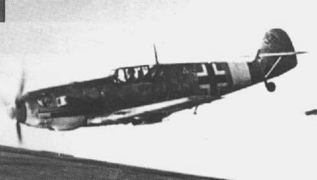 Me109E7trop-1 JG27.jpg (12573 Byte)