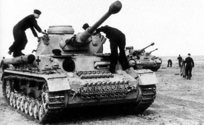 Pz4G-14.jpg (79288 Byte)