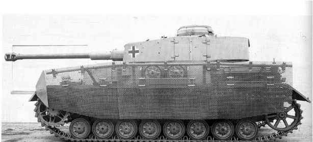 Pz4H-27_1943.jpg (47654 Byte)