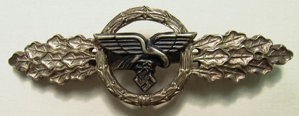 FrontflugspangeTransport-1.jpg (24331 Byte)