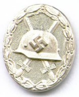 Verwundetenabzeichensilber.jpg (11729 Byte)